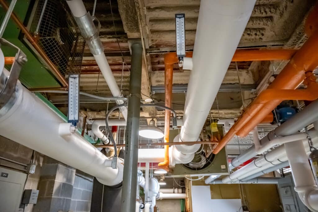 Untitled-09 - The Hazards of Unlabeled or Incorrectly Labeled Piping Systems | HydroCorp - HydroCorp