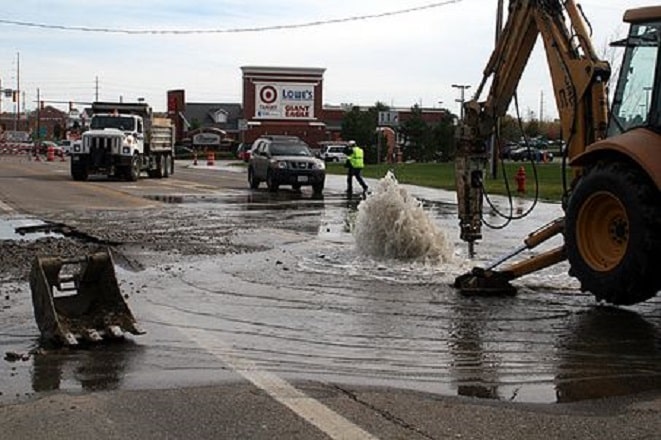 main break - Four Season Safety: Cross-Connection Control | HydroCorp - HydroCorp
